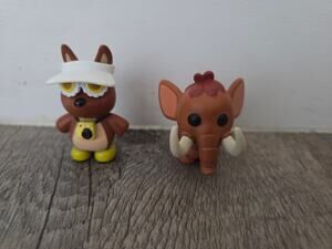 Animal Jam Jazwares Mini Figure Lot Woolly Mammoth Tourist Kangaroo Rare